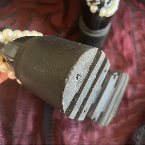 Betsey Johnson Lug Sole Patent Boots with Chain and Pearl Detail - Size 6.5 - Picture 8 of 10